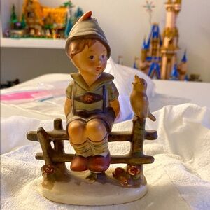 Goebel Hummel Figurine Boy Wayside Harmony